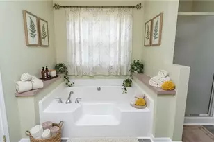 2024 Lexington Dr, Dunbar Township, PA 15425 - Photo 35