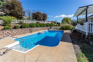 2024 Lexington Dr, Dunbar Township, PA 15425 - Photo 13