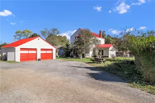 1229 McKee St, Moon/Crescent Twp, PA 15046 - Photo 29