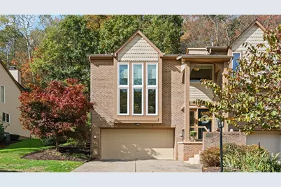 2209 Huntington Ct N, Pittsburgh, PA 15090 - Photo 1