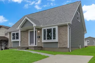 425 18th Ave, Patterson Township, PA 15010 - Photo 1