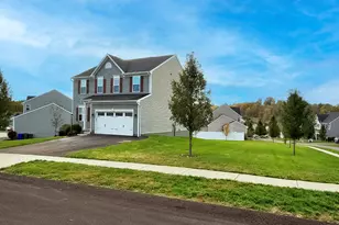 2002 Bald Eagle Ct, Middlesex Township, PA 16059 - Photo 3