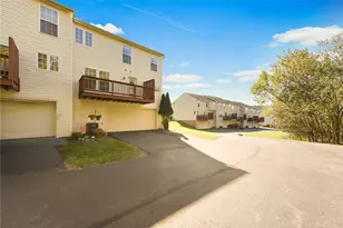 931 Royal Ct, North Strabane, PA 15317 - Photo 33