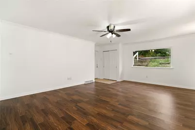 876 Sylvan Ave, North Versailles, PA 15137 - Photo 3