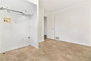 876 Sylvan Ave, North Versailles, PA 15137 - Photo 13