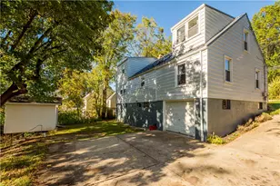 400 Patterson Rd, Bethel Park, PA 15102 - Photo 41