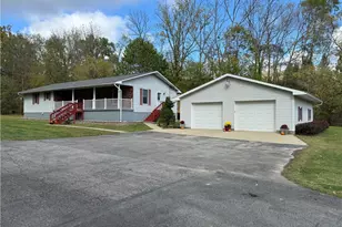 95 Victoria Dr, Franklin Township, PA 15370 - Photo 1