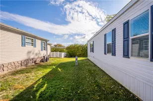 2 Round Top Dr, Finleyville, PA 15332 - Photo 5