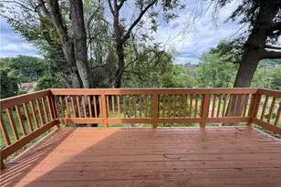 5113 Azalea Dr, Pittsburgh, PA 15236 - Photo 11