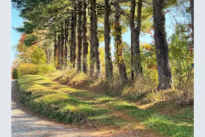 919 Harper Road, Moon/Crescent Twp, PA 15046 - Photo 3