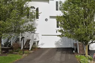 28 Cinque Terra Pl, Finleyville, PA 15332 - Photo 1