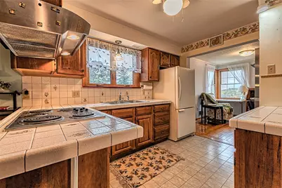 13511 Evergreen Way, North Huntingdon, PA 15642 - Photo 9