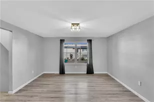 3155 Camberly Dr, Hampton, PA 15044 - Photo 9