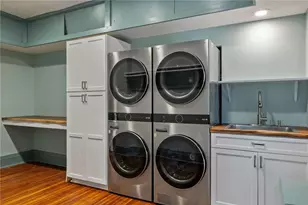 5515 Darlington Rd, Pittsburgh, PA 15217 - Photo 45