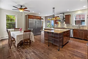 5515 Darlington Rd, Pittsburgh, PA 15217 - Photo 9