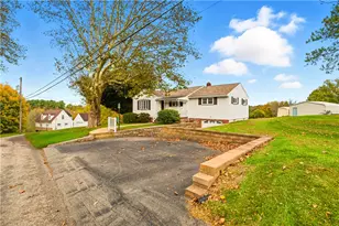 130 Larkspur Cir, Mount Pleasant Township, PA 15666 - Photo 1