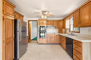 130 Larkspur Cir, Mount Pleasant Township, PA 15666 - Photo 15