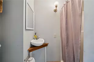 314 College Ave, Mt Pleasant Boro, PA 15666 - Photo 17