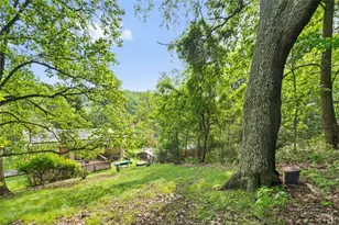 100 Longvue Dr, Ross Twp, PA 15237 - Photo 25