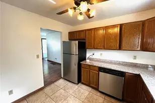 1445 N Main St, South Strabane, PA 15301 - Photo 5