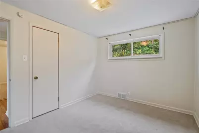 3560 Wallace Drive, Pittsburgh, PA 15227 - Photo 13