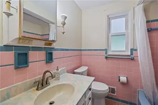 3560 Wallace Dr, Pittsburgh, PA 15227 - Photo 17