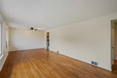 3560 Wallace Drive, Pittsburgh, PA 15227 - Photo 3