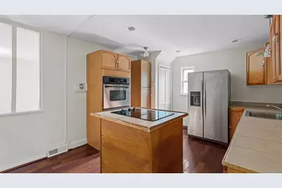 1169 McCabe St, Pittsburgh, PA 15201 - Photo 13