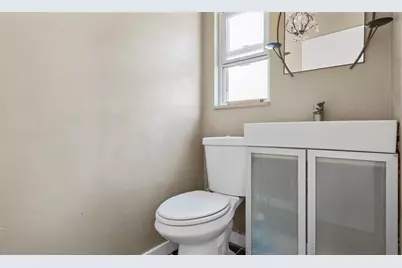 1169 McCabe St, Pittsburgh, PA 15201 - Photo 9