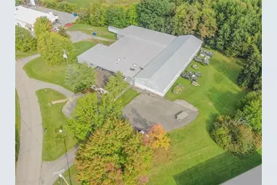 657 Northgate Circle, Neshannock Township, PA 16105 - Photo 3