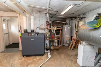 330 W Berkeley Street, Uniontown, PA 15401 - Photo 17