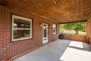 1075 E National Pike, South Strabane, PA 15301 - Photo 27