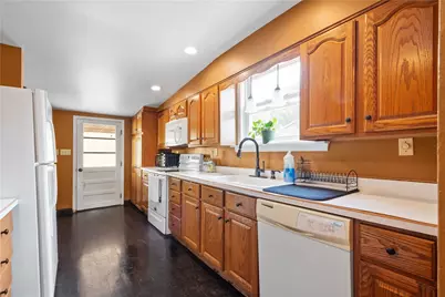 1075 E National Pike, South Strabane, PA 15301 - Photo 5