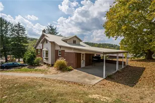 1075 E National Pike, South Strabane, PA 15301 - Photo 11