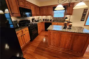 128 Stratford Ct, New Stanton, PA 15672 - Photo 11