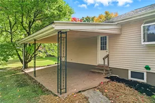 3575 Pleasant Dr, Hermitage, PA 16148 - Photo 7