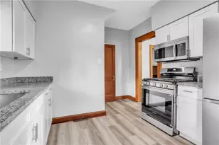 142 E Garfield Ave, New Castle, PA 16105 - Photo 15