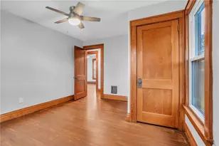 142 E Garfield Ave, New Castle, PA 16105 - Photo 21