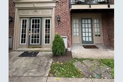 1000 Chatham Park Dr #J, Scott Township, PA 15216 - Photo 1