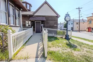 310 Mulberry St, Scottdale, PA 15683 - Photo 1