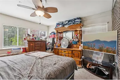 447 Englewood Dr, Ross Twp, PA 15237 - Photo 27