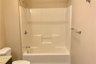 1655 Fifth Ave, Pittsburgh, PA 15219 - Photo 11