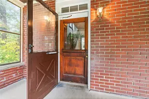 27 N Park Rd, Pittsburgh, PA 15229 - Photo 5