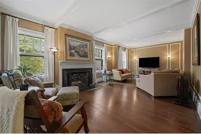 4 Colonial Pl, Pittsburgh, PA 15232 - Photo 13