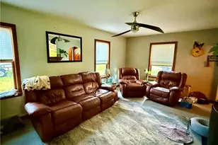 727 Terrace Ave, Grove City Boro, PA 16127 - Photo 7