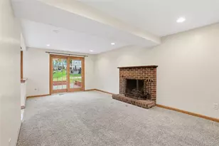 147 Fox Run Rd, Cranberry Township, PA 16066 - Photo 5