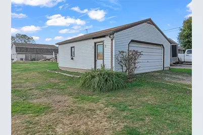 1040 Kanawha St, North Sewickley Township, PA 16117 - Photo 9