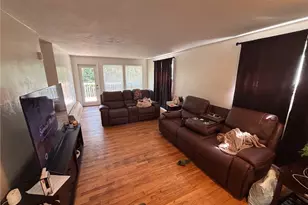 370 Princeton Dr, Pittsburgh, PA 15235 - Photo 17