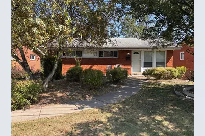 370 Princeton Dr, Pittsburgh, PA 15235 - Photo 1