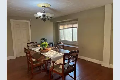 5582 Pocusset St, Pittsburgh, PA 15217 - Photo 3